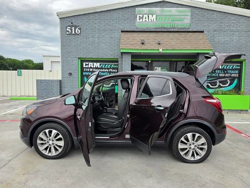 Used 2018 Buick Encore Preferred FWD image 32