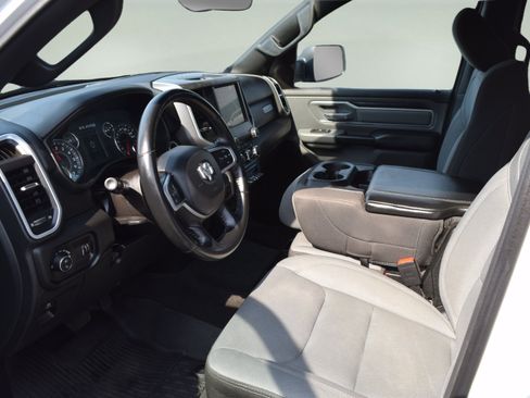 Used 2023 RAM 1500 Big Horn AWD/4WD image 9