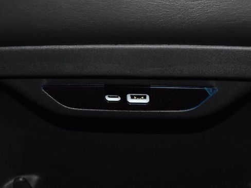 New 2026 Chrysler Pacifica Limited w/ S Appearance Package AWD/4WD image 25