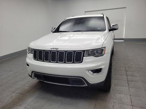 Used 2019 Jeep Grand Cherokee Limited AWD/4WD image 15
