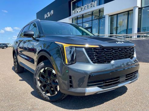 New 2025 Kia Sorento S w/ Panoramic Sunroof Package image 1