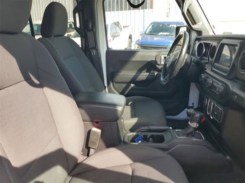 Used 2020 Jeep Wrangler Unlimited Sport image 36