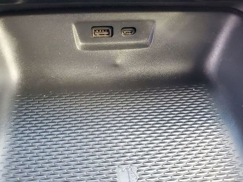 Certified 2025 GMC Terrain Elevation image 31