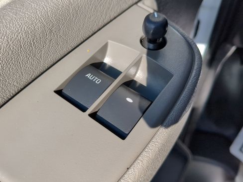 Used 2024 GMC Savana 2500 w/ Driver Convenience Package image 45