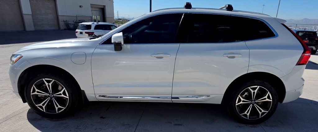 Used 2022 Volvo XC60 T8 Inscription Expression AWD/4WD image 6