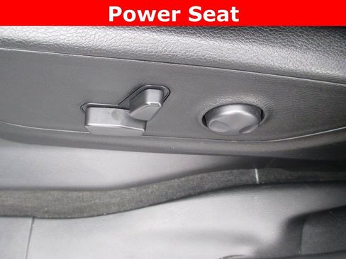 Used 2022 RAM 1500 Big Horn image 23