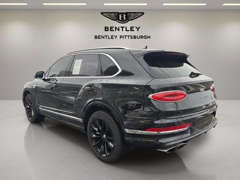 Used 2021 Bentley Bentayga image 10