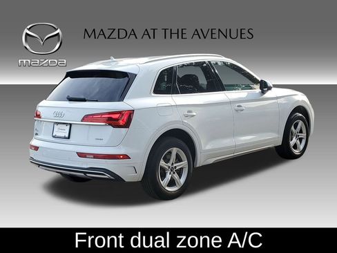 Used 2021 Audi Q5 2.0T Premium w/ Convenience Package image 4