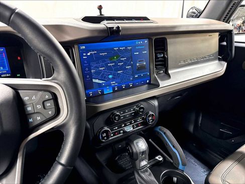 Used 2024 Ford Bronco Wildtrak AWD/4WD image 18