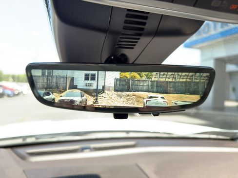 New 2026 GMC Acadia Denali w/ Super Cruise Package FWD image 27