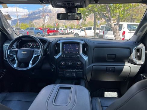 Used 2020 Chevrolet Silverado 1500 LTZ w/ LTZ Premium Package AWD/4WD image 22
