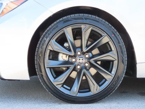Used 2024 Toyota Corolla SE FWD image 15