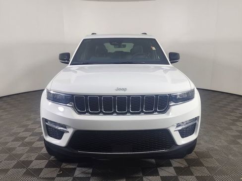 New 2025 Jeep Grand Cherokee Limited image 2