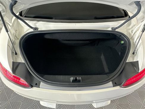 Used 2018 Mercedes-Benz AMG GT Roadster image 25