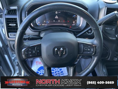 Used 2023 RAM 2500 Limited w/ Towing Technology Group image 8