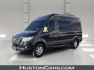Used 2024 Mercedes-Benz Sprinter 2500 video 1