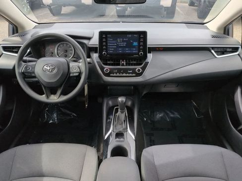 Used 2021 Toyota Corolla LE FWD image 14