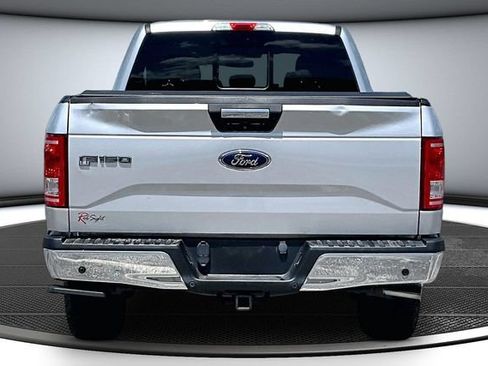 Used 2016 Ford F150 XLT w/ Equipment Group 302A Luxury AWD/4WD image 5