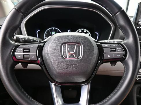 Used 2024 Honda Pilot EX-L image 32