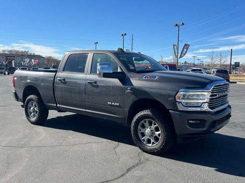 Used 2024 RAM 2500 Laramie AWD/4WD image 6