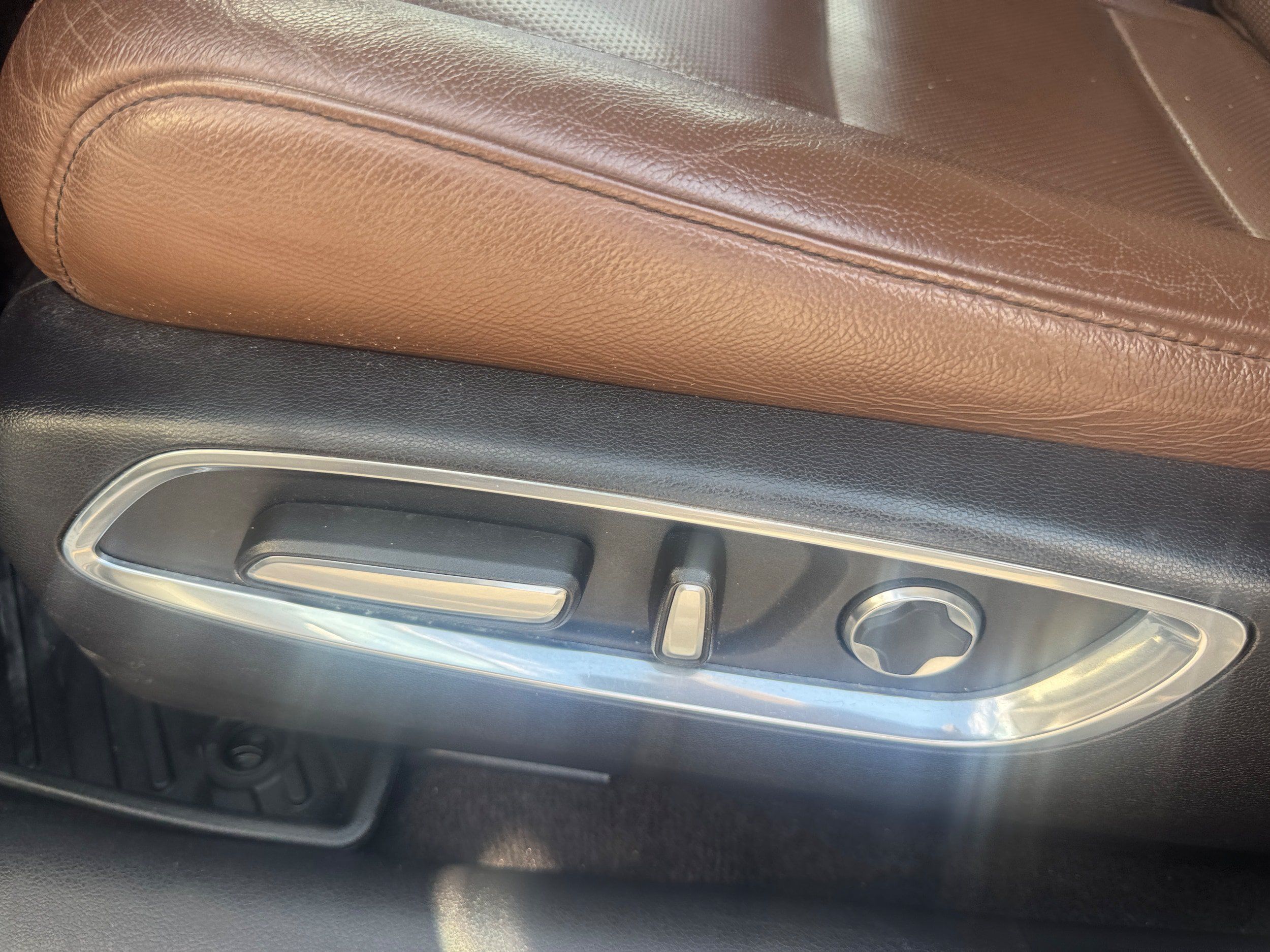 Used 2019 Acura MDX w/ Technology Package AWD/4WD image 13