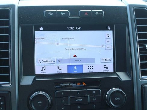 Used 2019 Ford F150 XLT w/ Equipment Group 302A Luxury AWD/4WD image 21