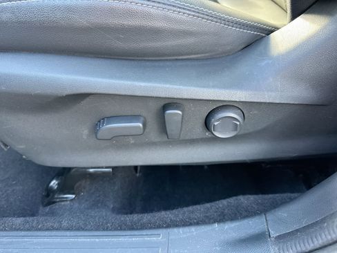 Certified 2023 Subaru Forester Limited image 22