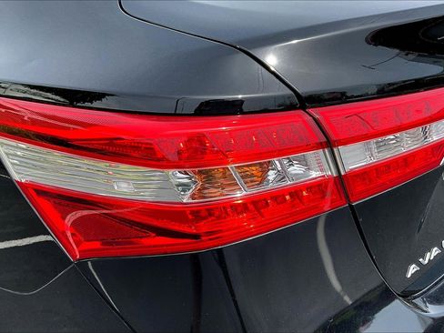Used 2014 Toyota Avalon XLE Touring FWD image 23