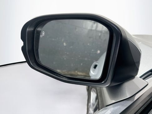 Used 2025 Acura ADX FWD image 16