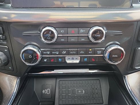 Used 2025 Ford F150 King Ranch AWD/4WD image 19