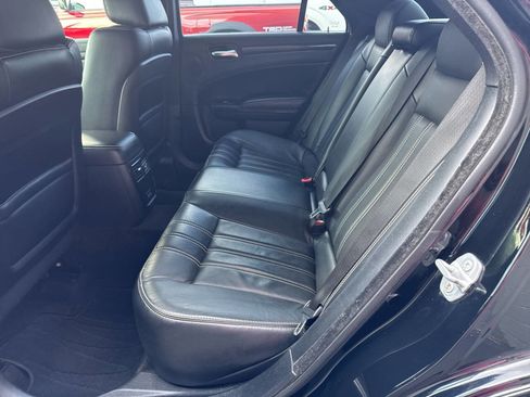 Used 2016 Chrysler 300 S image 17