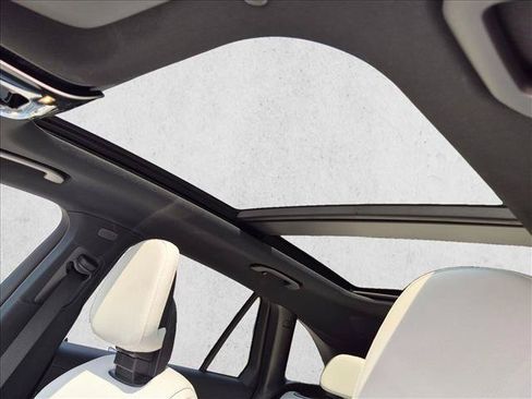 Certified 2023 Mercedes-Benz GLC 300 4MATIC image 16