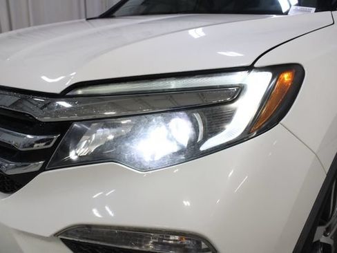 Used 2016 Honda Pilot Elite image 36