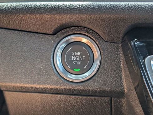 Used 2026 Chevrolet Traverse LT w/ LPO, Floor Liner Package FWD image 26