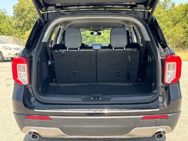 Used 2024 Ford Explorer Limited AWD/4WD image 24