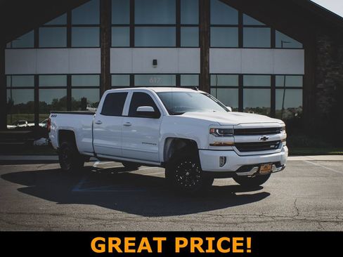 Used 2018 Chevrolet Silverado 1500 LT w/ All Star Edition AWD/4WD image 1
