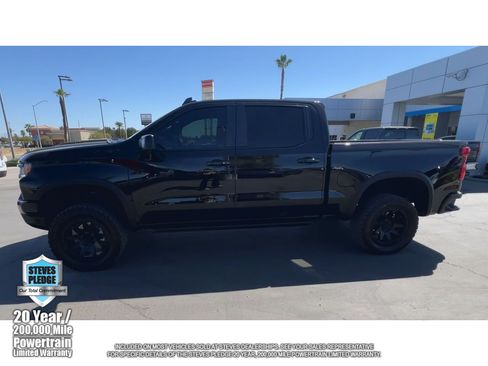 Used 2024 Chevrolet Silverado 1500 ZR2 w/ Technology Package AWD/4WD image 6