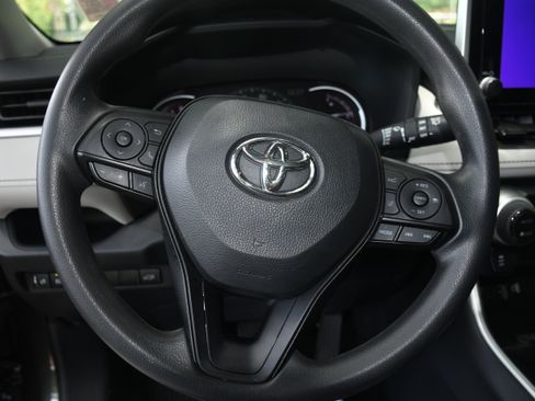 Certified 2024 Toyota RAV4 XLE FWD image 13