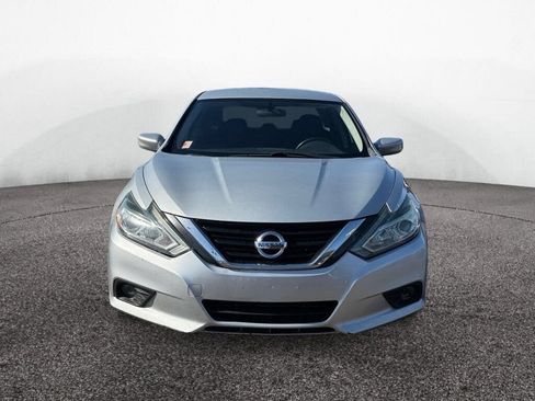 Used 2017 Nissan Altima 2.5 SV FWD image 8