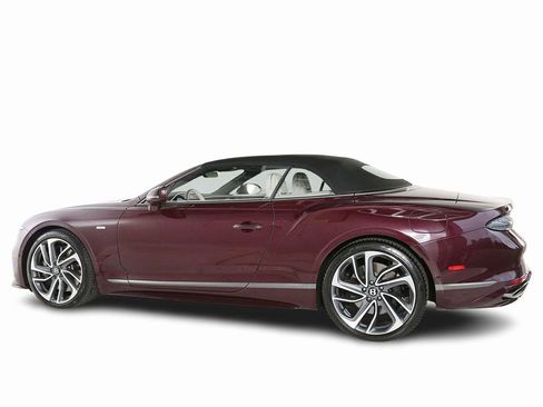 Used 2025 Bentley Continental GT Speed image 3