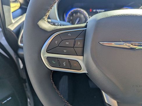 New 2026 Chrysler Pacifica Pinnacle w/ Trailer Tow Group image 19