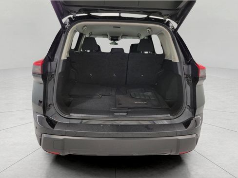 Used 2025 Nissan Rogue SV image 15