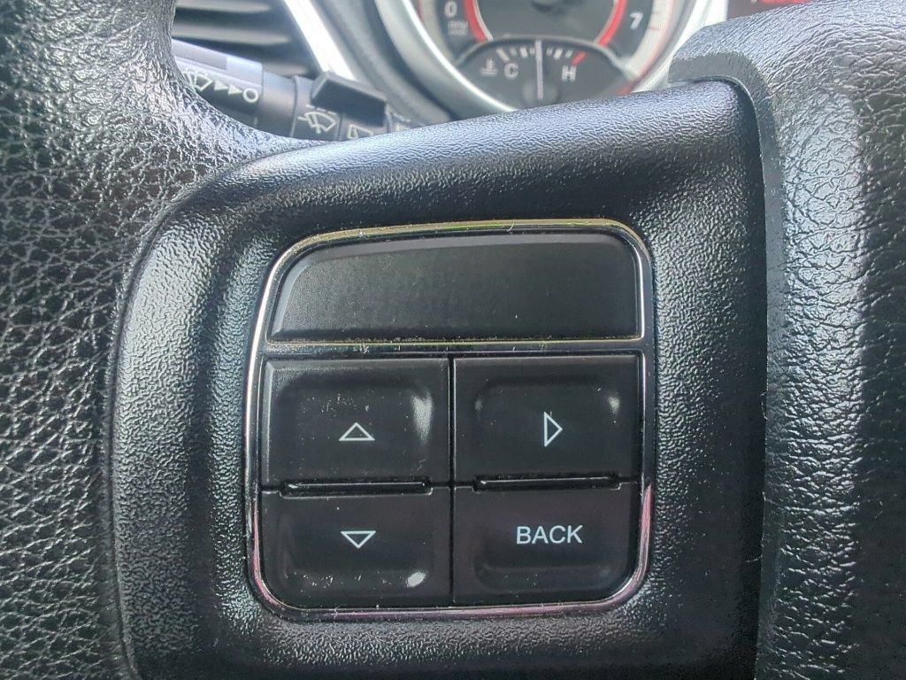 Used 2012 Dodge Journey SXT AWD/4WD image 18