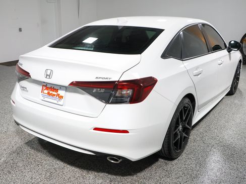 Used 2025 Honda Civic Sport image 7