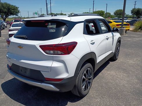 Used 2025 Chevrolet TrailBlazer LT AWD/4WD image 5