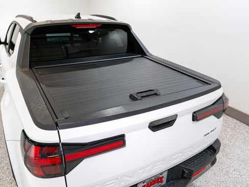 Used 2022 Hyundai Santa Cruz Limited image 11