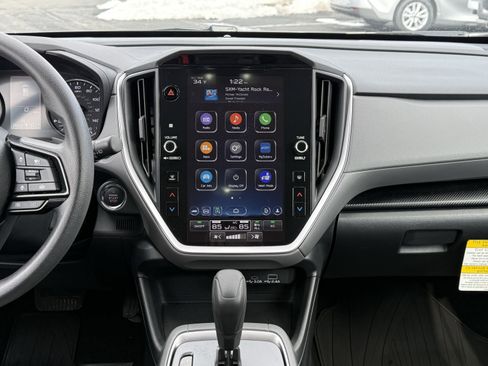 Used 2024 Subaru Crosstrek 2.0i Premium image 3