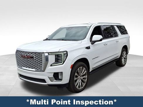 Used 2023 GMC Yukon XL Denali image 4