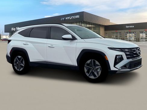 New 2026 Hyundai Tucson SEL FWD image 10