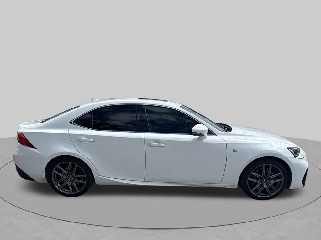 Used 2020 Lexus IS 350 F Sport w/ F Sport Package RWD image 4